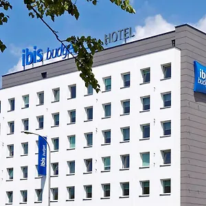 Hotel Ibis Budget West Station Polsko